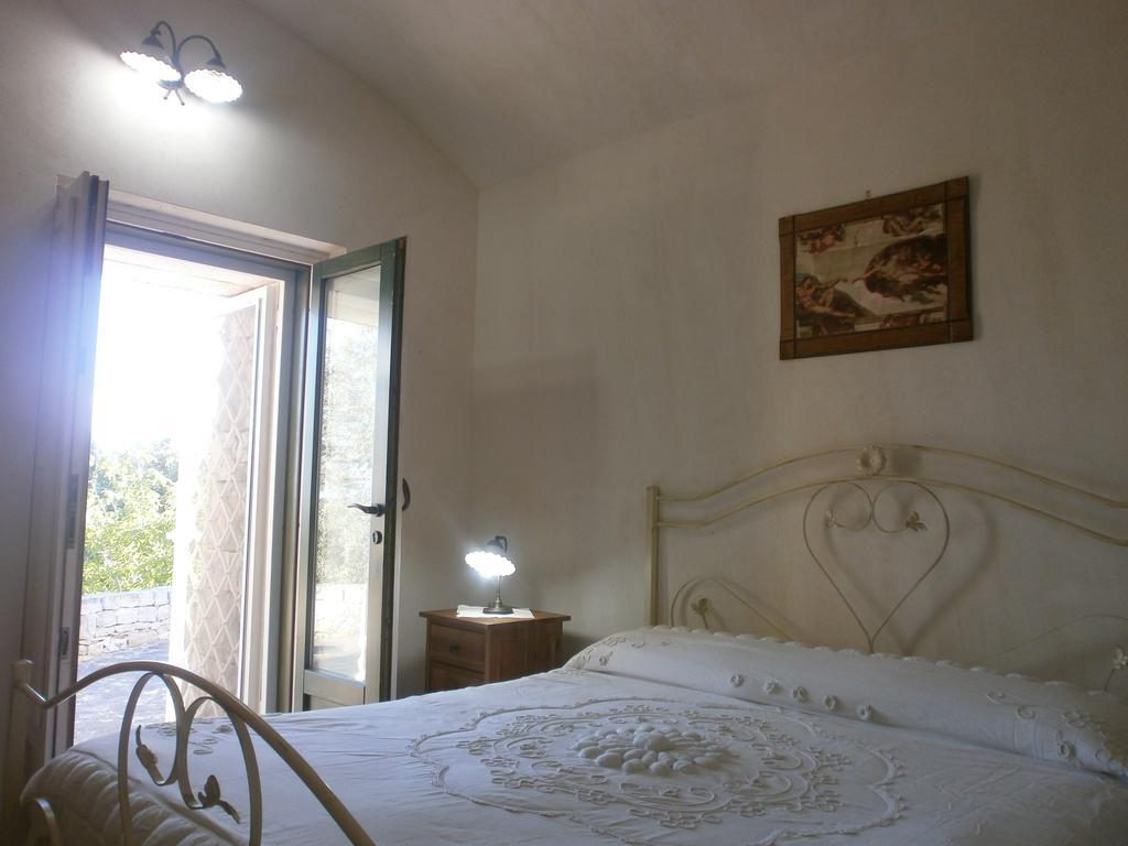 Trullo Villa Giuliana Con Giardino Posizione Panoramica Free Wifi Ostuni Zimmer foto